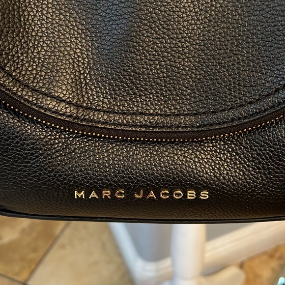 Marc Jacobs the groove medium leather
messenger bag - Picture 4 of 11